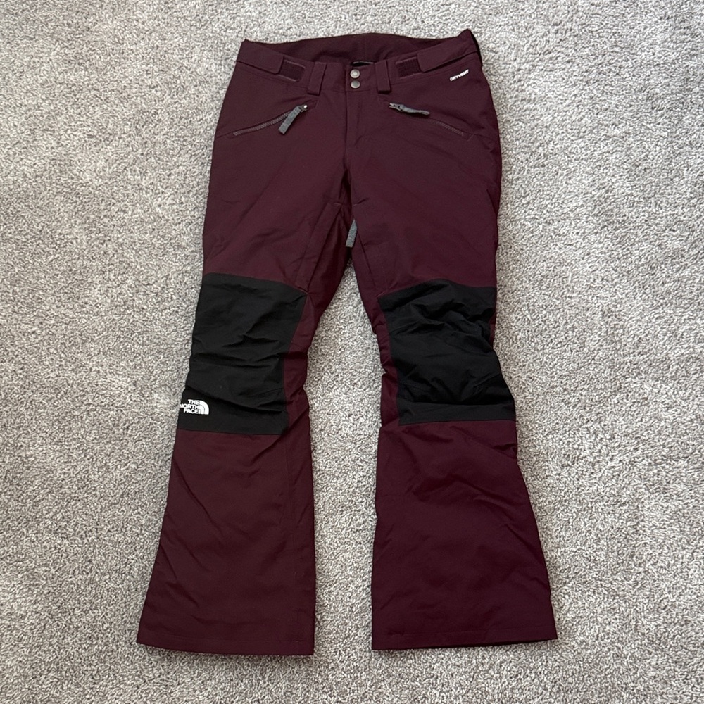 The North Face Women’s Freedom Insulated Maroon and Black Snow Ski Pants - S